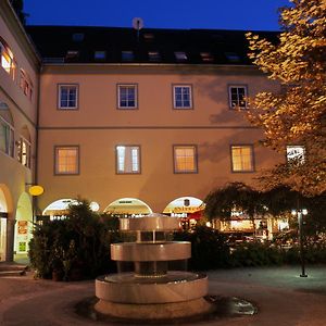 Hotel Goldener Brunnen